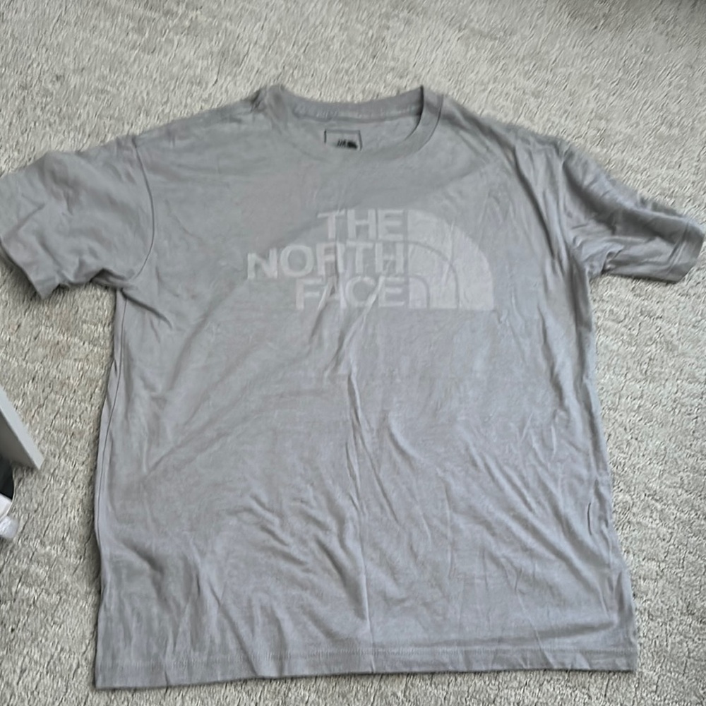 The North Face Gray Short Sleeve Tee